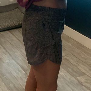 Lululemon Track That Midrise Short 5”